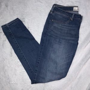 Hollister Jeans - hollister skinny jeans - medium wash Hollister Jeans - hollister skinny jeans - medium wash